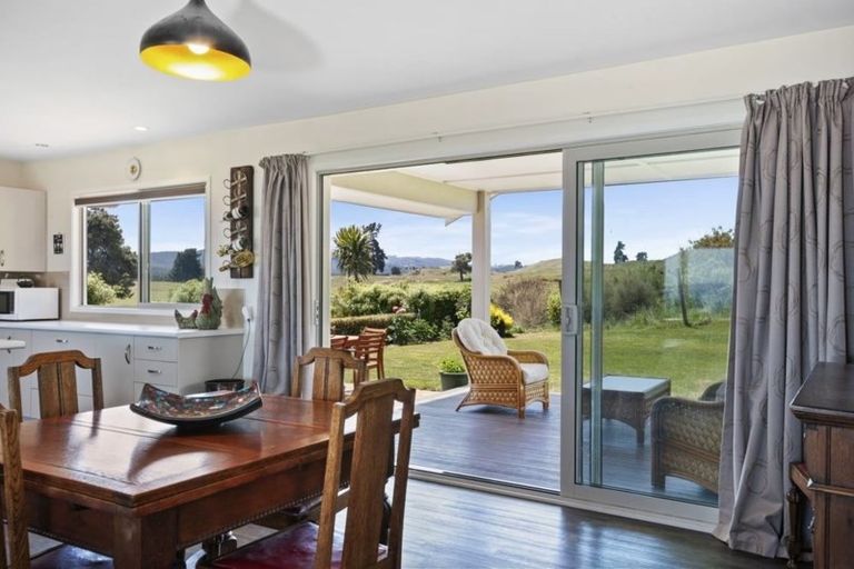 Photo of property in 33 Bodes Lane, Kinloch, Taupo, 3377