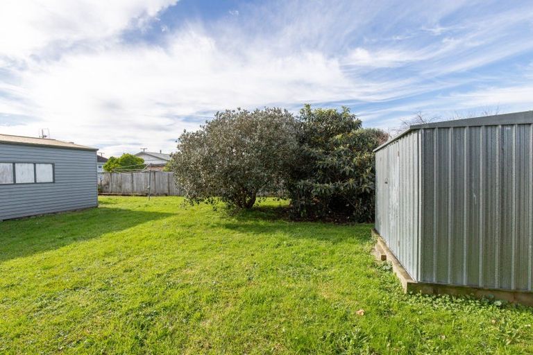 Photo of property in 9 Hayward Road, Ngatea, 3503