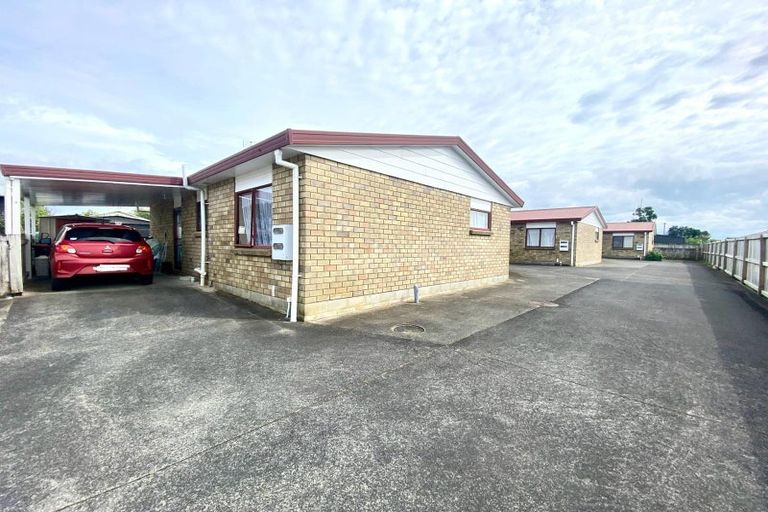 Photo of property in 6 Buckland Road, Tuakau, 2121