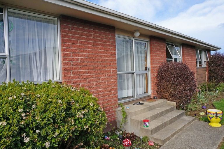 Photo of property in 28 Newbie Place, Heidelberg, Invercargill, 9812