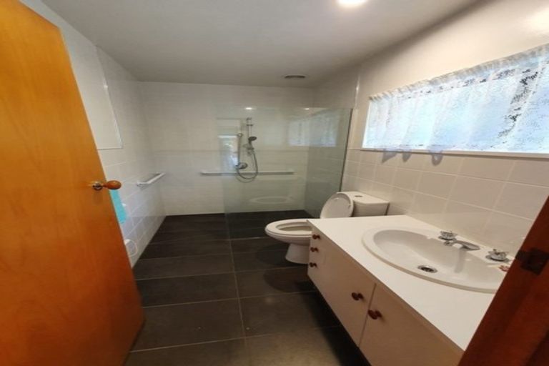 Photo of property in 304a Yaldhurst Road, Avonhead, Christchurch, 8042