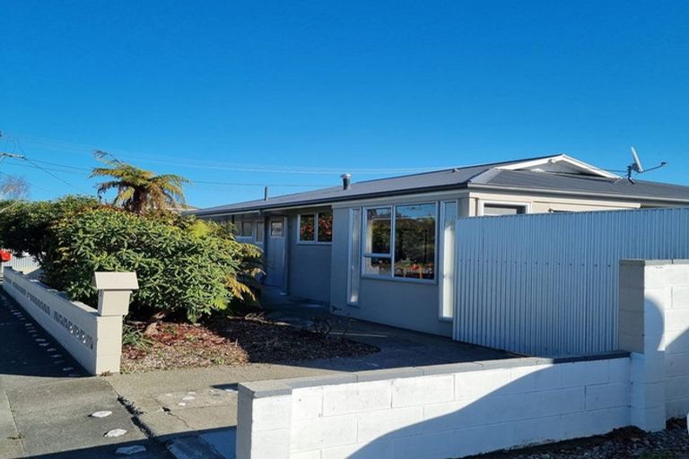 Photo of property in 2/2 Gascoigne Street, Riversdale, Blenheim, 7201