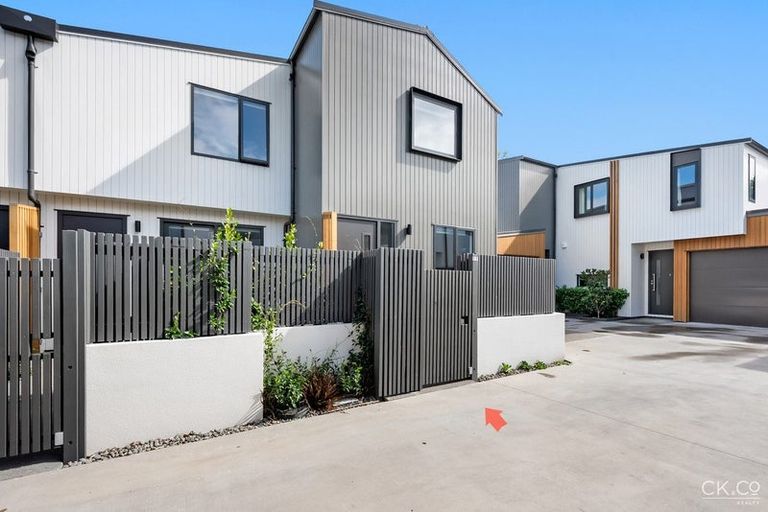 Photo of property in 11/323 Riverside Drive, Waterloo, Lower Hutt, 5011