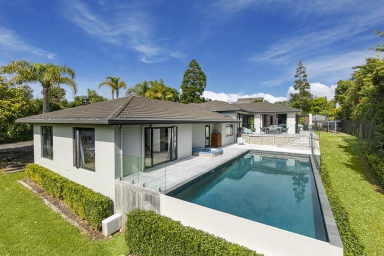 Photo of property in 66 Rame Road, Greenhithe, Auckland, 0632