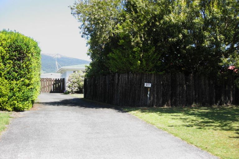 Photo of property in 27 Tongariro Road, Turangi, 3334