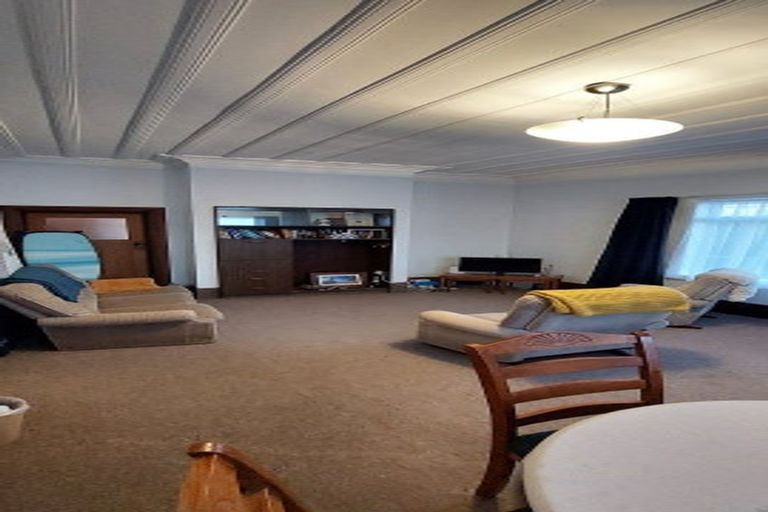 Photo of property in 75 Charlotte Street, Balclutha, 9230