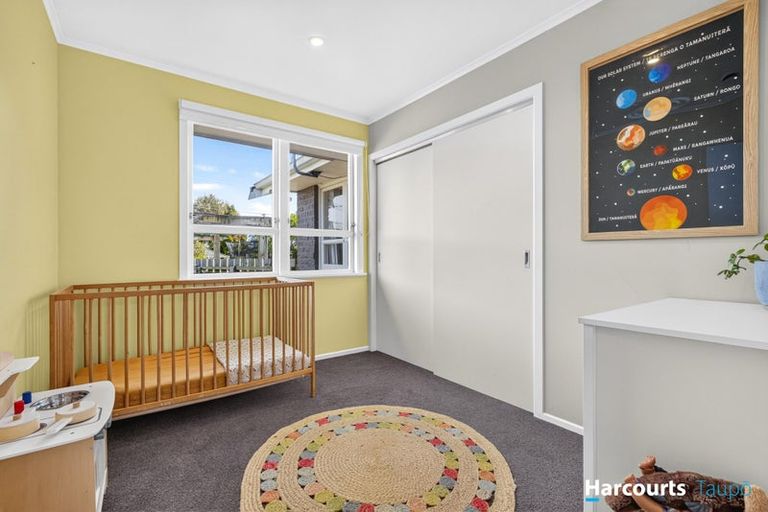 Photo of property in 1/34 Tamatea Road, Taupo, 3330
