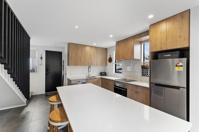 Photo of property in 6/61 Peverel Street, Riccarton, Christchurch, 8041