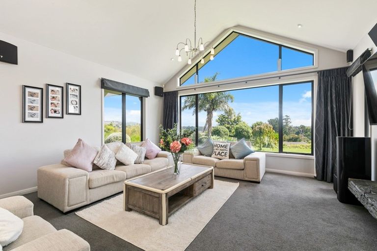 Photo of property in 14 Sunny Downs Drive, Tauriko, Tauranga, 3110