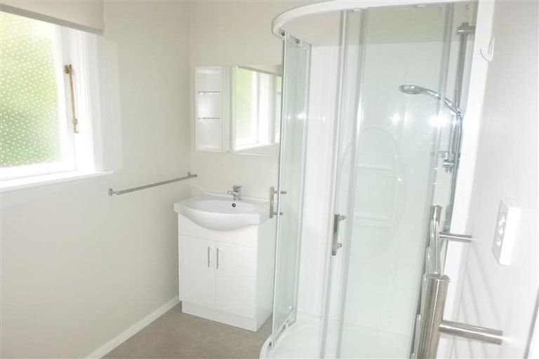 Photo of property in 22 Chittick Street, Stokes Valley, Lower Hutt, 5019