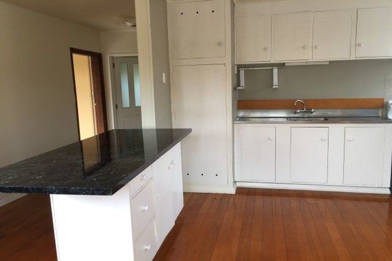 Photo of property in 8 Ashby Place, Bryndwr, Christchurch, 8052