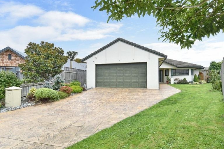 Photo of property in 17 Cayman Close, Shirley, Christchurch, 8052