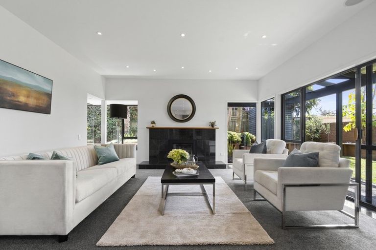 Photo of property in 157 Beach Road, Castor Bay, Auckland, 0620