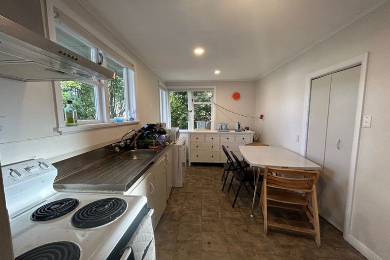 Photo of property in 38 Rawlings Street, Bader, Hamilton, 3206