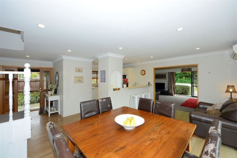 Photo of property in 58 Karnak Crescent, Russley, Christchurch, 8042