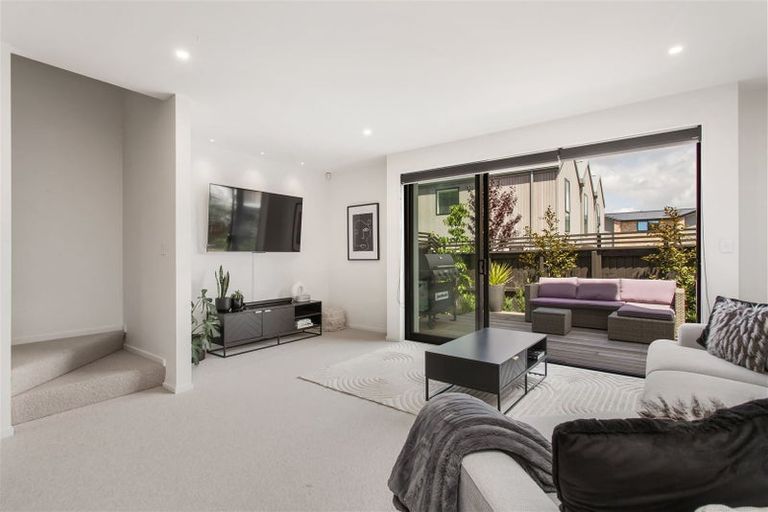 Photo of property in 2/39 Webb Street, St Albans, Christchurch, 8014