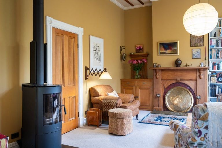 Photo of property in 7 Lincoln Road, Bluff Hill, Napier, 4110