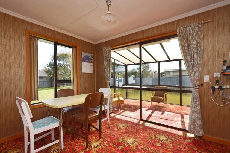 Photo of property in 74 Dunlop Street, Wallacetown, 9816