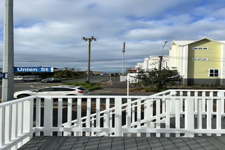 Photo of property in 3/33 Beresford Street, New Brighton, Christchurch, 8061