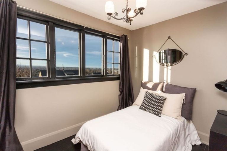 Photo of property in 27 Huntsbury Avenue, Huntsbury, Christchurch, 8022