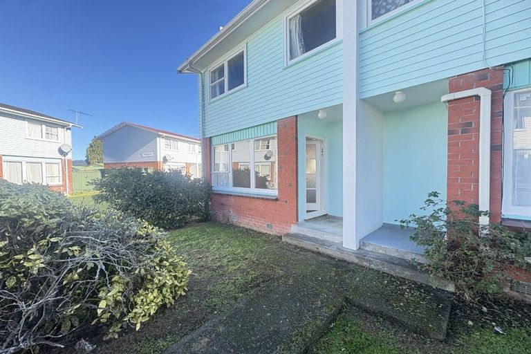 Photo of property in Capulet Flats, 48c Merton Street, Trentham, Upper Hutt, 5018