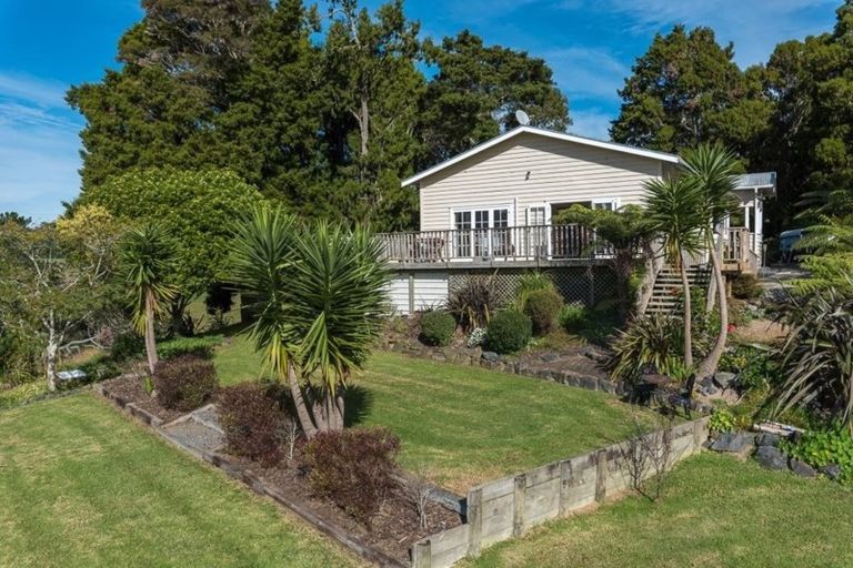 Photo of property in 67 Oldfield Road, Wellsford, 0972