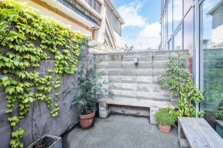 Photo of property in Tattoo Apartments, 16/42 Abel Smith Street, Te Aro, Wellington, 6011