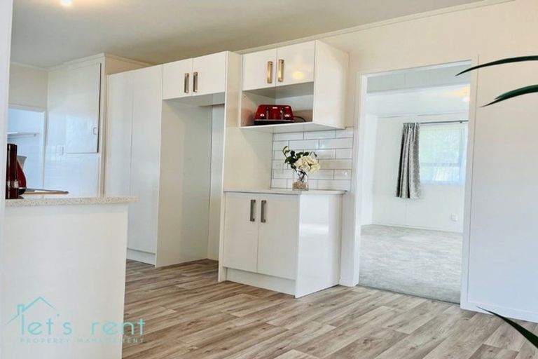 Photo of property in 22 Frangipani Avenue, Manurewa, Auckland, 2102