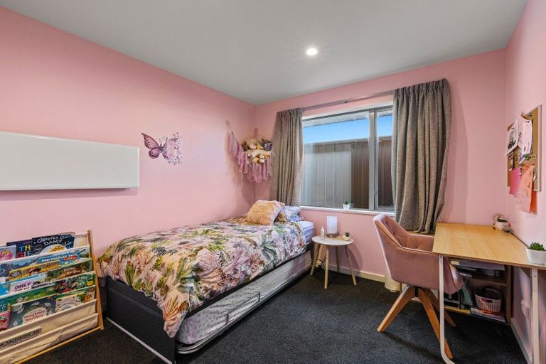 Photo of property in 25 Elba Crescent, Halswell, Christchurch, 8025