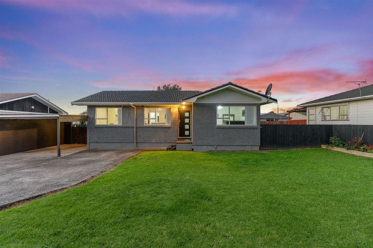 Photo of property in 1/32 Boundary Road, Clover Park, Auckland, 2019