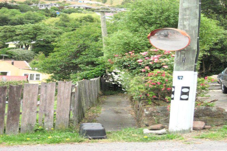 Photo of property in 36 Dudley Road, Lyttelton, 8082