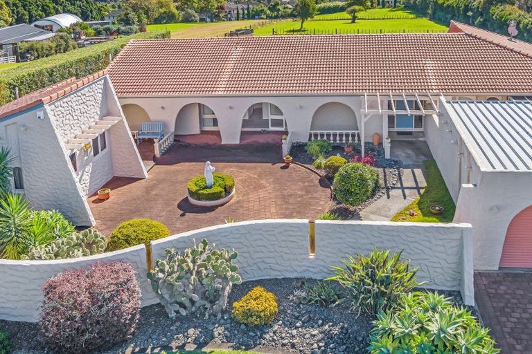 Photo of property in 366 Point View Drive, Shamrock Park, Auckland, 2016