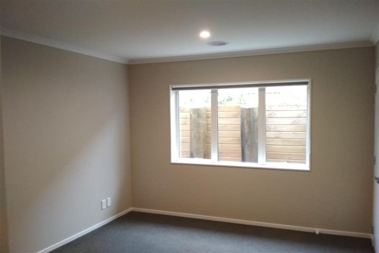 Photo of property in 114 Amesbury Drive, Churton Park, Wellington, 6037