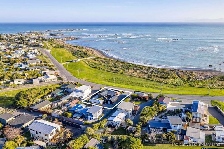 Photo of property in 67 South Bay Parade, South Bay, Kaikoura, 7300