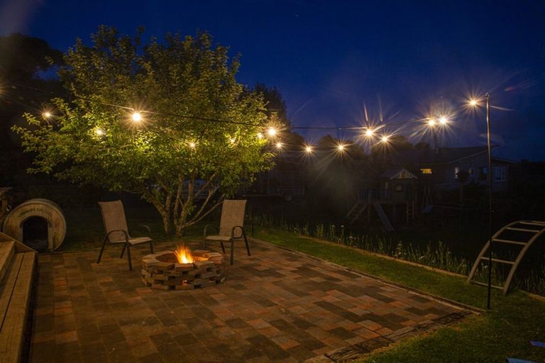 Photo of property in 123b Colombo Road, Waiuku, 2123