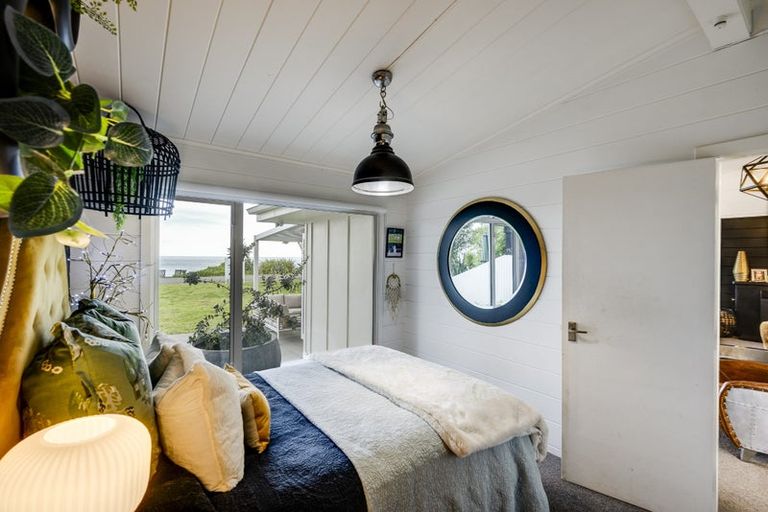 Photo of property in 123 North Shore Road, Eskdale, Napier, 4182