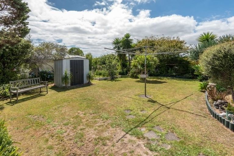 Photo of property in 26 Awatere Street, Clover Park, Auckland, 2023