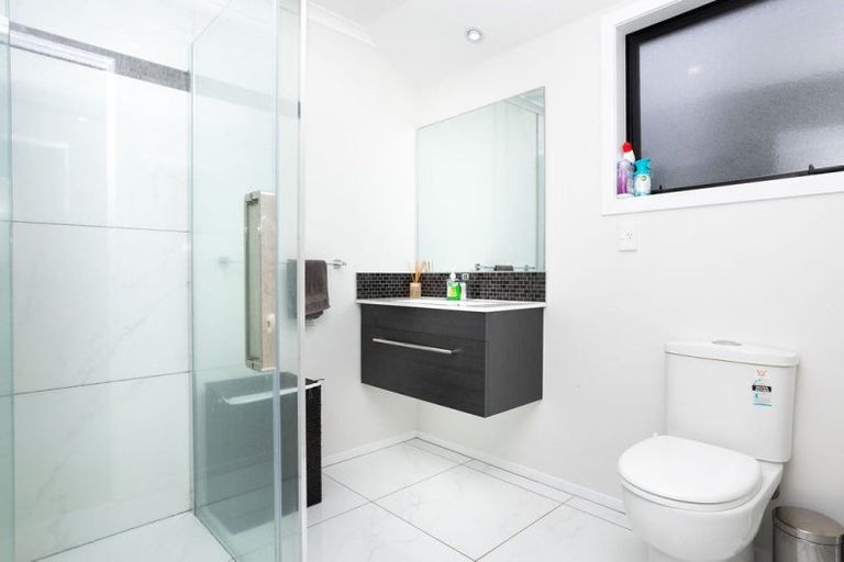 Photo of property in 34 Cowper Road, Dannevirke, 4930