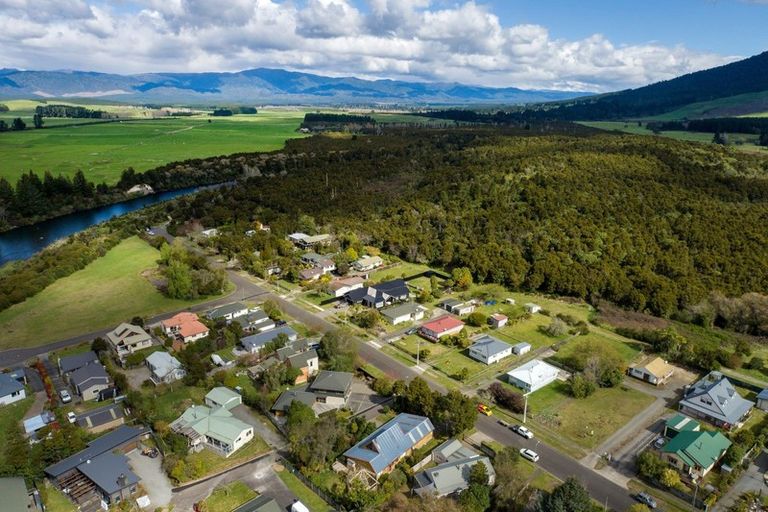 Photo of property in 16 Kutai Street, Turangi, 3334