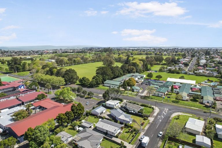 Photo of property in 4 Mcdivitt Street, Manurewa, Auckland, 2102