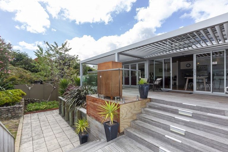 Photo of property in 83 Glen Road, Raumati South, Paraparaumu, 5032