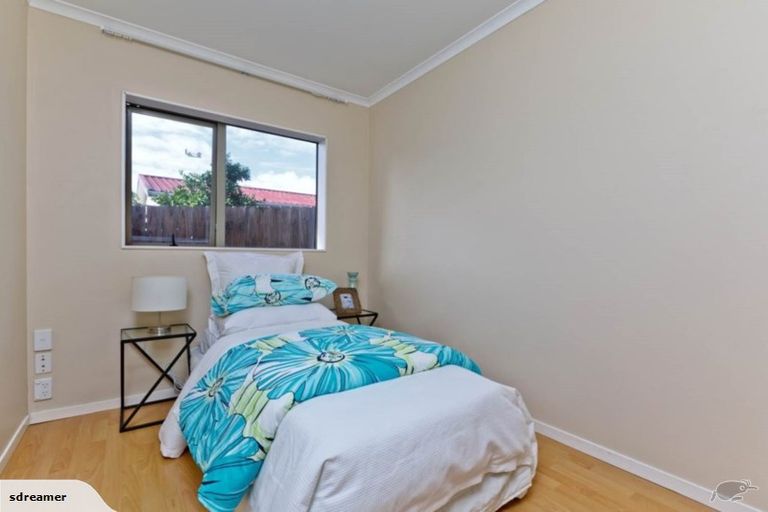 Photo of property in 22 Lynden Avenue, Hillcrest, Auckland, 0627