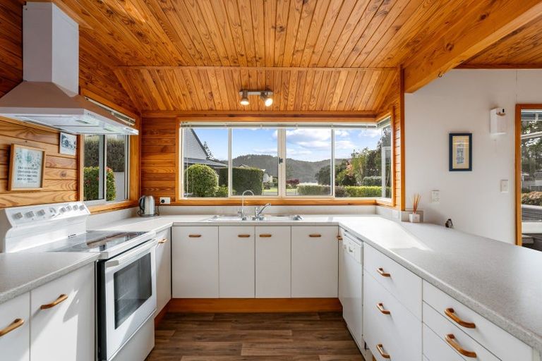 Photo of property in 104 Moana Anu Anu Avenue, Whangamata, 3620