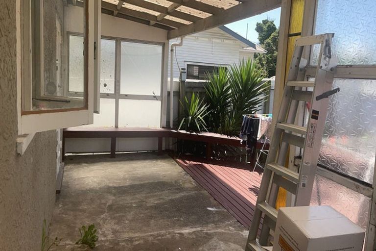 Photo of property in 7 George Street, Mangere East, Auckland, 2024