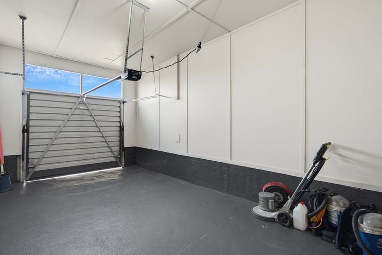 Photo of property in 231 Conyers Street, Strathern, Invercargill, 9812