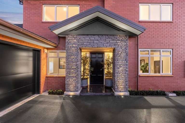 Photo of property in 17a Hamilton Avenue, Ilam, Christchurch, 8041