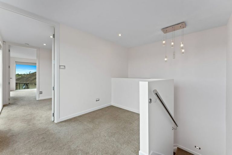 Photo of property in 21a Macleans Road, Bucklands Beach, Auckland, 2014