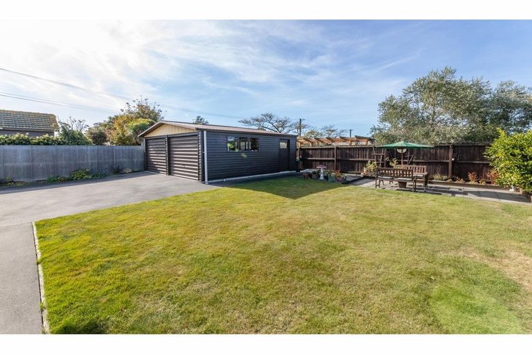 Photo of property in 174 Bower Avenue, New Brighton, Christchurch, 8083