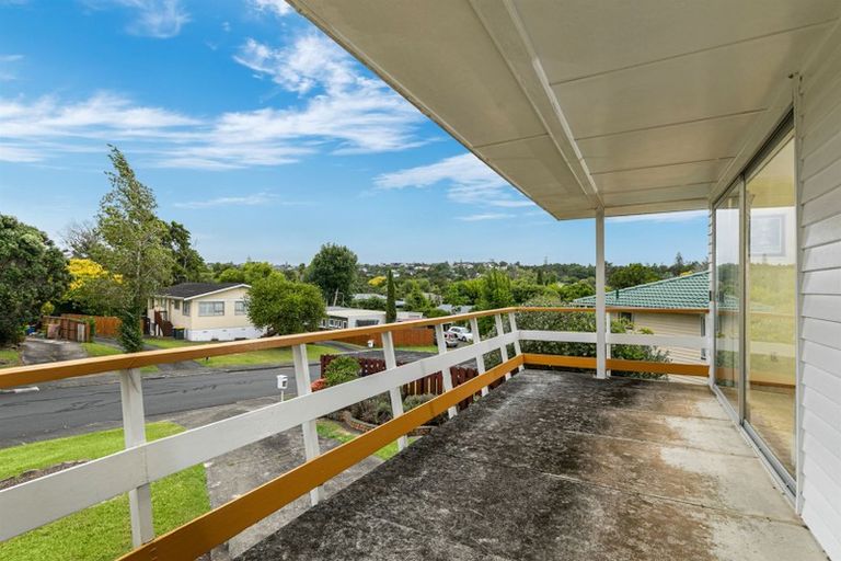 Photo of property in 6 Uppingham Crescent, Hillcrest, Auckland, 0627