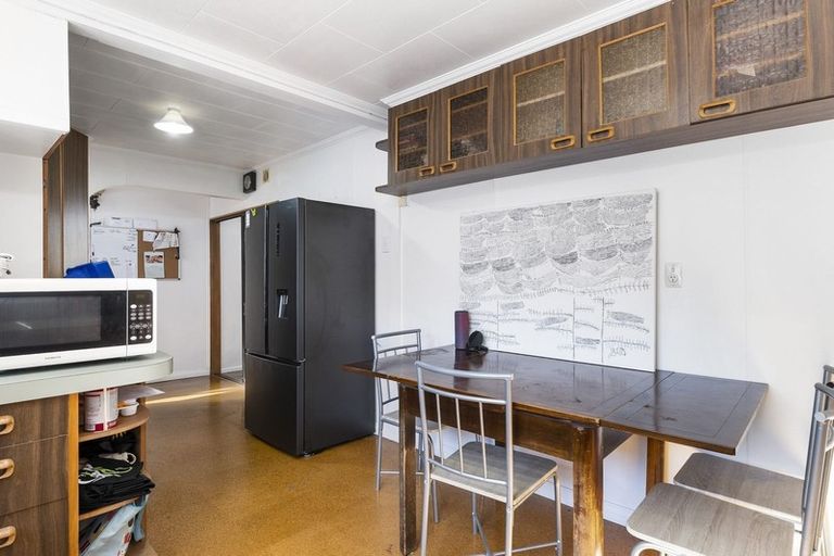 Photo of property in 29 Wesley Street, South Dunedin, Dunedin, 9012